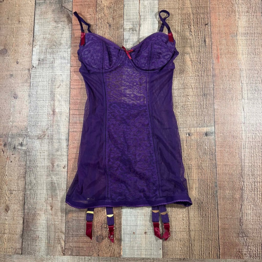 Victoria's Secret Bustier 34C Purple Lace Mesh Garter Lingerie Top Boudoir